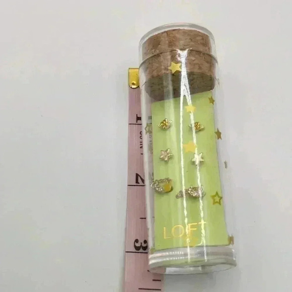 New Loft Trinket earrings set - Picture 5 of 5